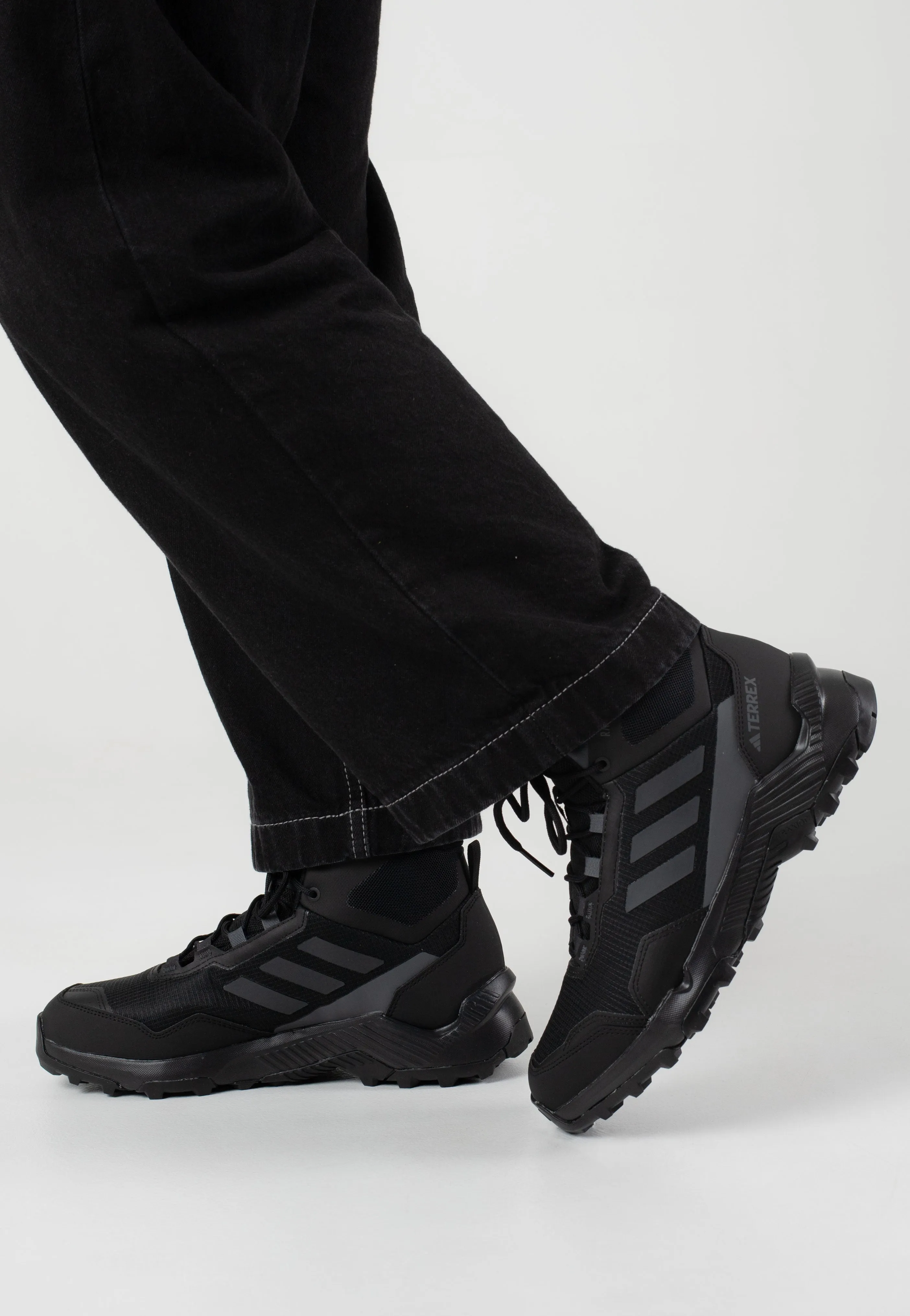 Adidas - Terrex Eastrail 2 M Cblack/Carbon/Grefiv - Shoes