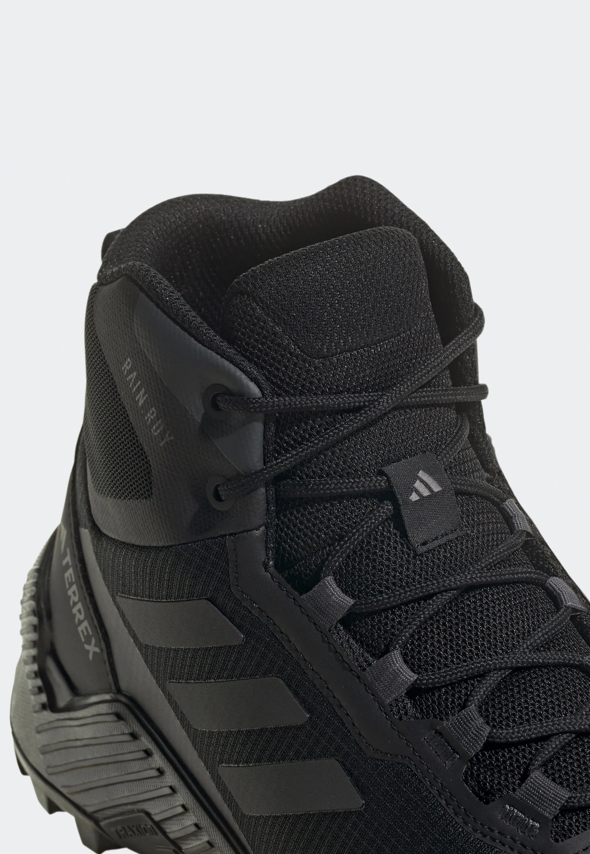 Adidas - Terrex Eastrail 2 M Cblack/Carbon/Grefiv - Shoes