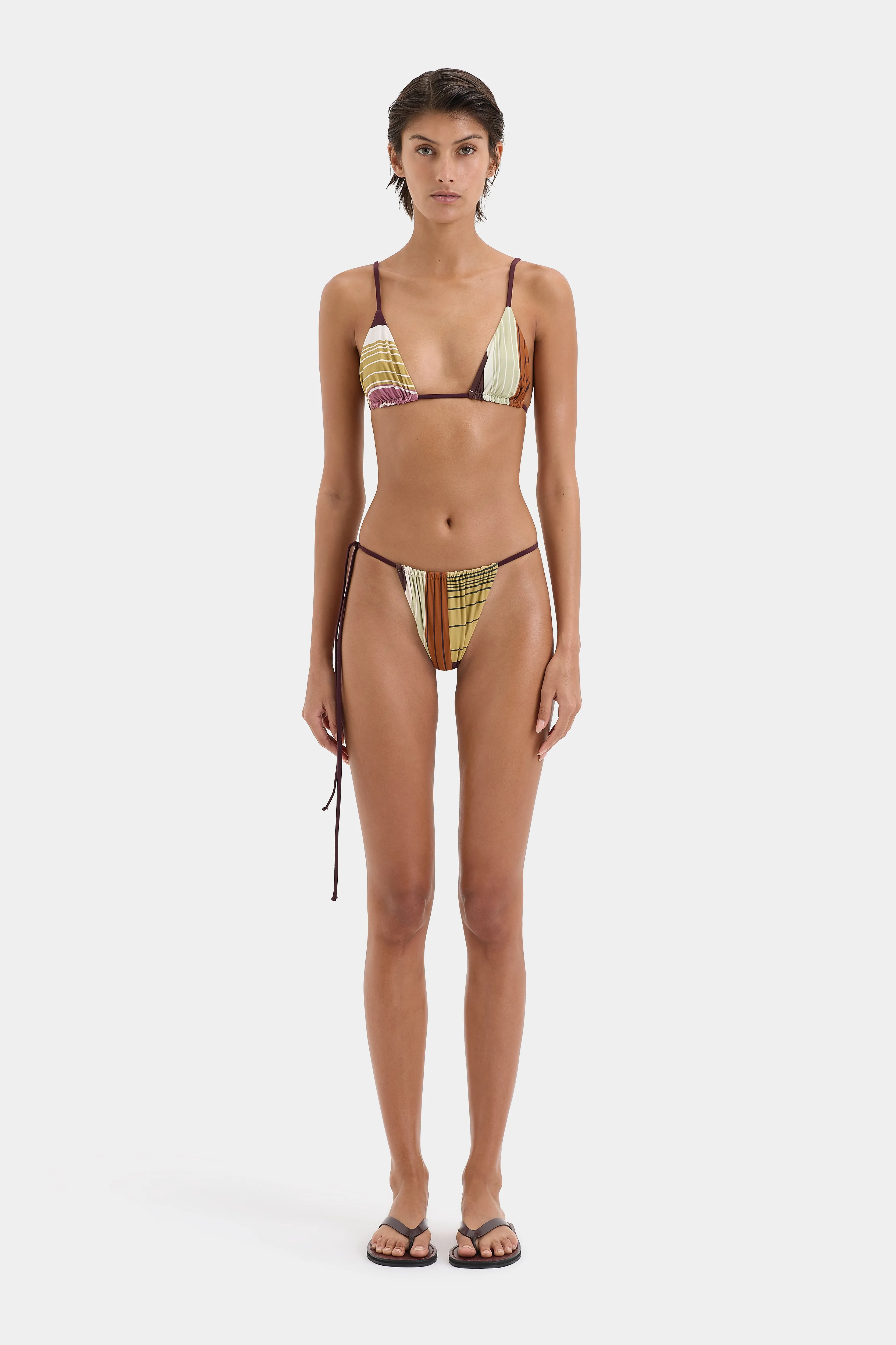 Fontana String Triangle Top SIR