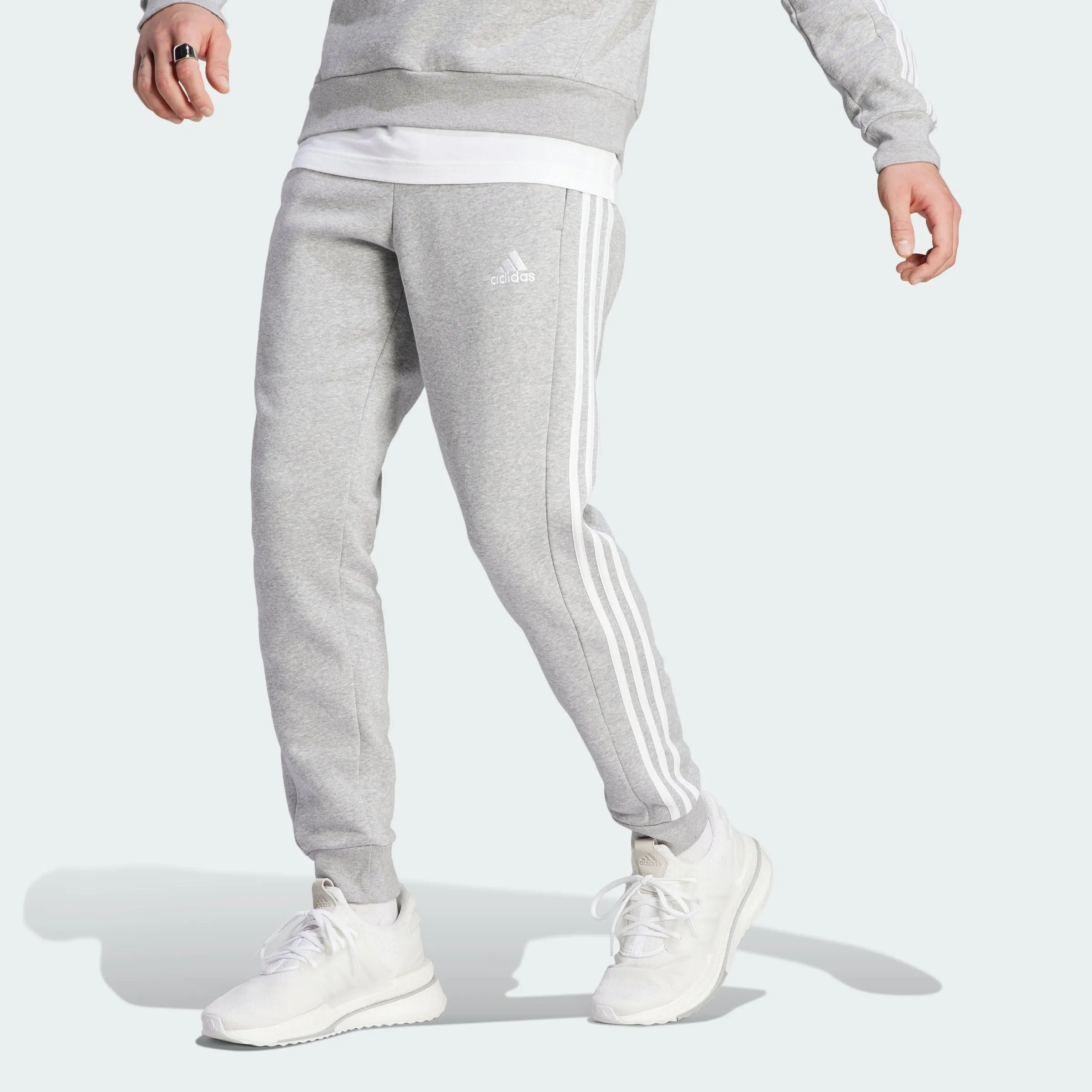 Men's adidas Essentials Fleece 3-Stripes Tapered Cuff Pants