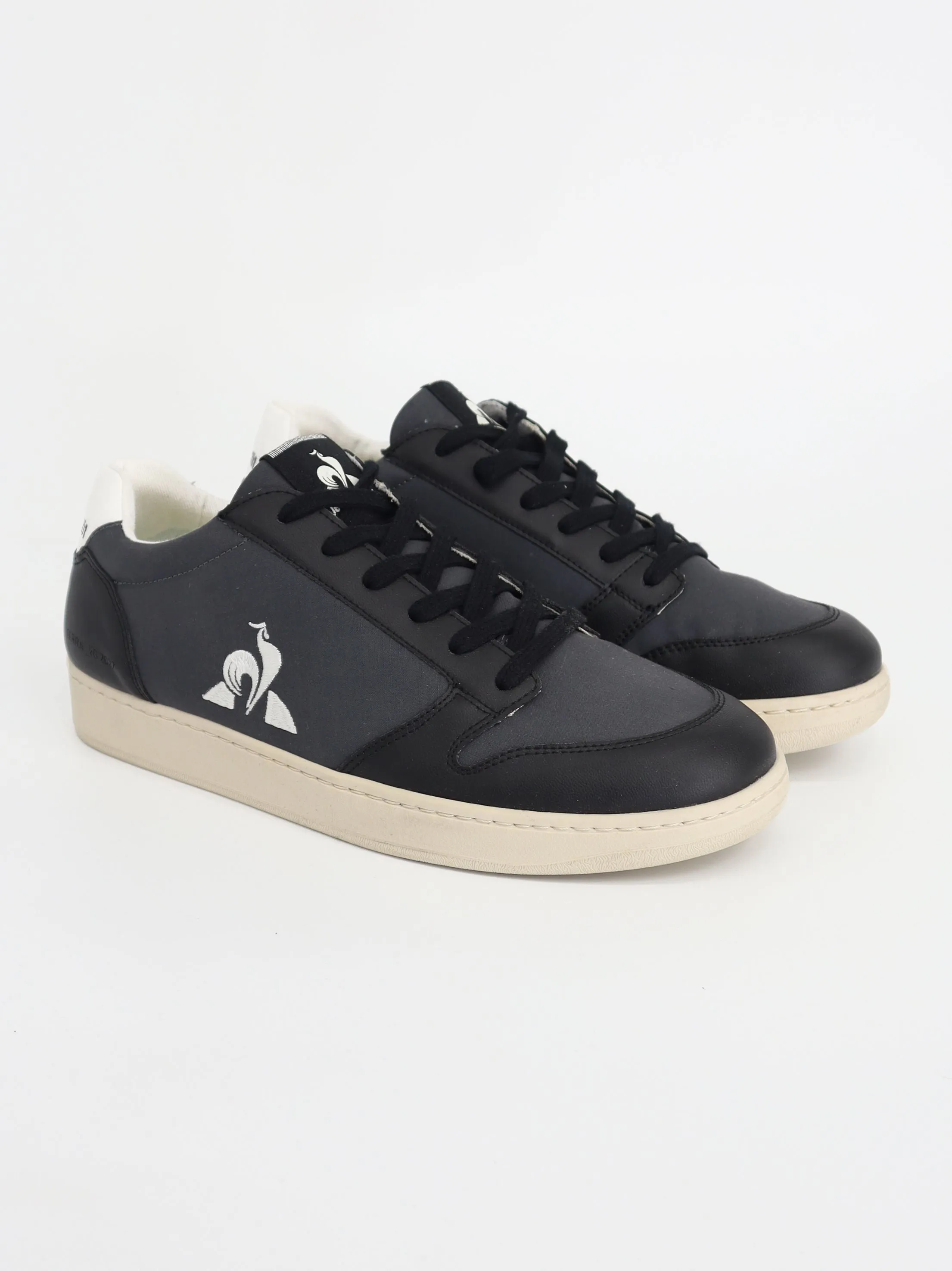 Men's Brand Logo Embroidered Sneakers,Black