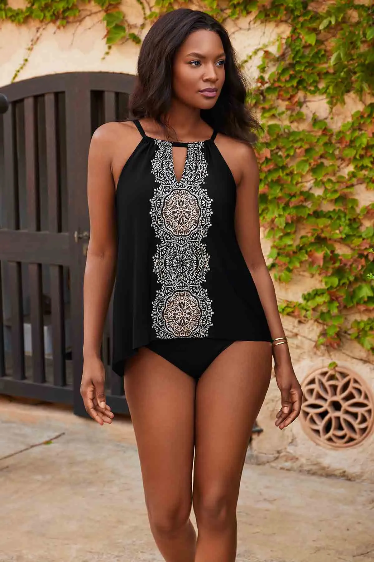Peephole Tankini Top in Cappadocia