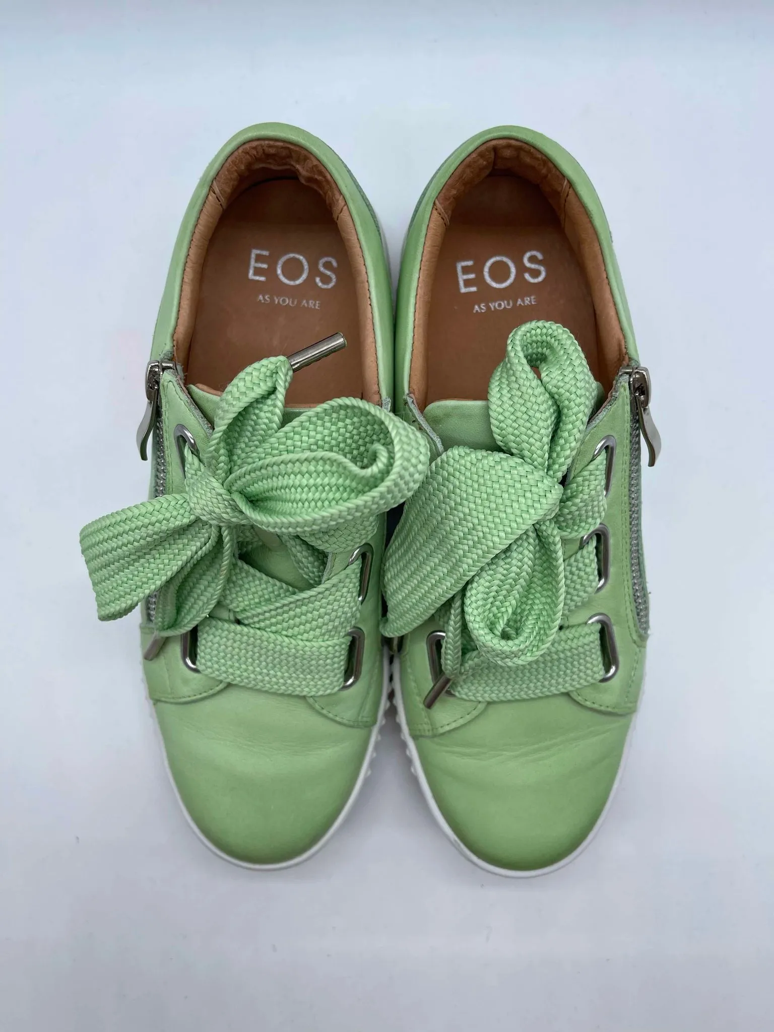 Women's Eos Shoes, 6.5