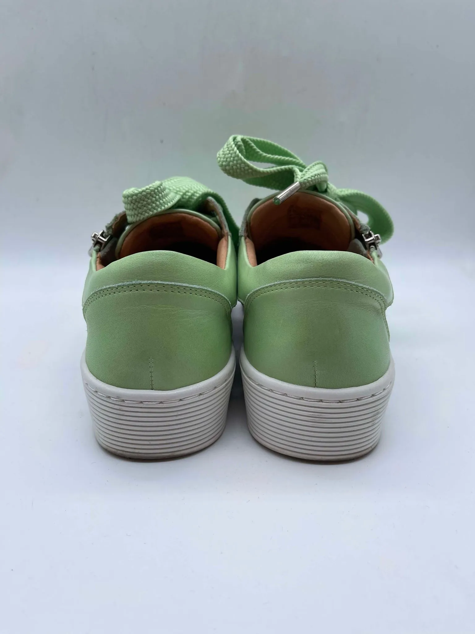 Women's Eos Shoes, 6.5